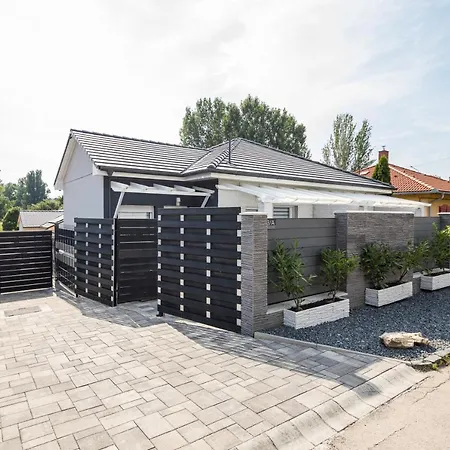 Balatonic Lemon Apartmanhaz Appartement Siófok