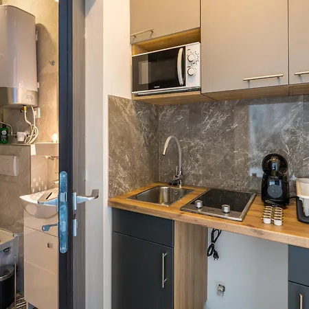 Апартаменты Balatonic Lemon Apartmanhaz Шиофок