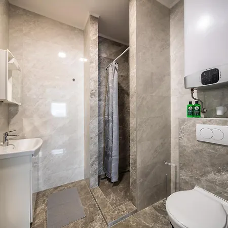 Balatonic Lemon Apartmanhaz Апартаменты Шиофок