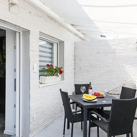 Balatonic Lemon Apartmanhaz Apartmán *