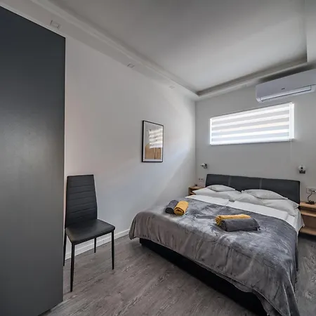 Balatonic Lemon Apartmanhaz Apartmán