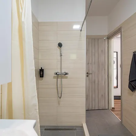 Balatonic Lemon Apartamento Siófok