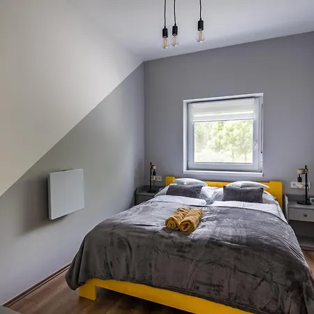 Balatonic Lemon Apartmanhaz Apartment