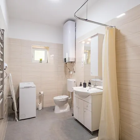 Balatonic Lemon Apartmanhaz * Шиофок