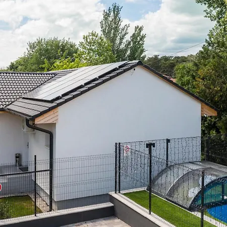 Balatonic Lemon Apartmanhaz * Siófok