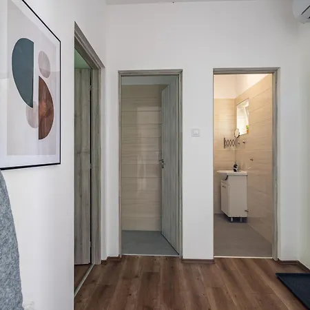 Апартаменты Balatonic Lemon Apartmanhaz *