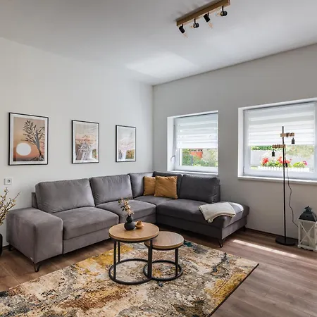 Balatonic Lemon Apartmanhaz Siófok