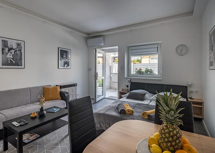 Balatonic Lemon Apartmanhaz